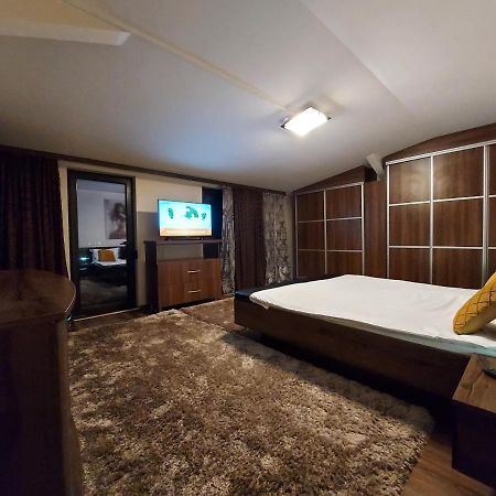 Jolie Suites Braila Ngoại thất bức ảnh