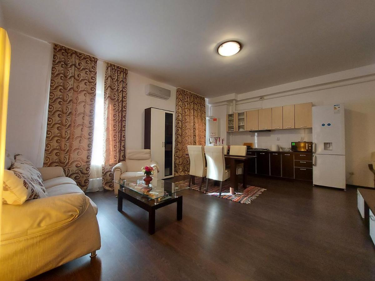 Jolie Suites Braila Ngoại thất bức ảnh