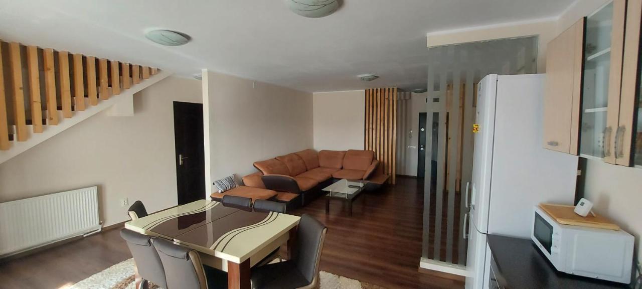 Jolie Suites Braila Ngoại thất bức ảnh
