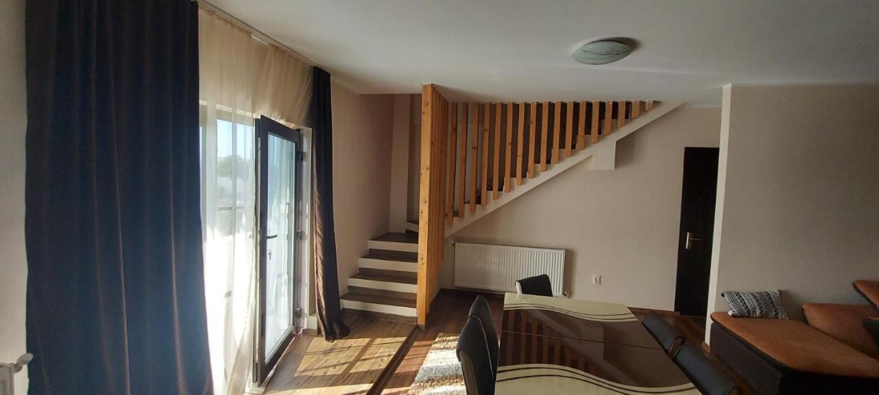 Jolie Suites Braila Ngoại thất bức ảnh