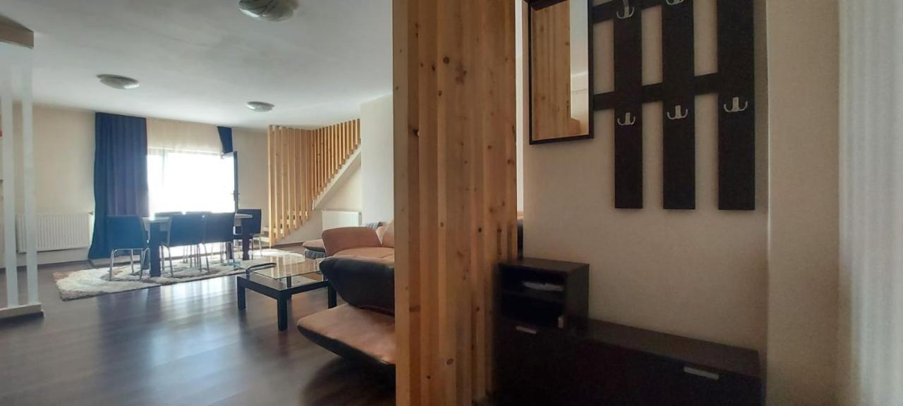 Jolie Suites Braila Ngoại thất bức ảnh