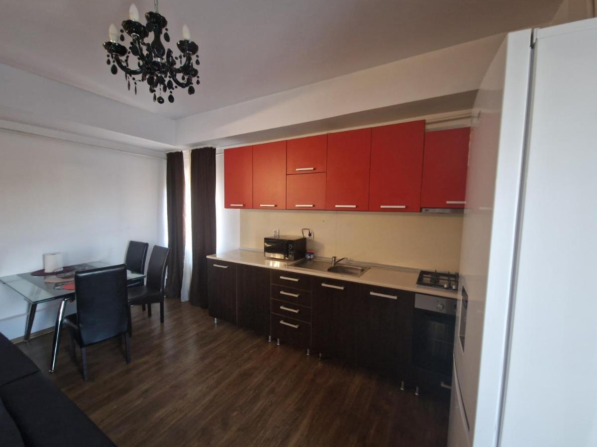 Jolie Suites Braila Ngoại thất bức ảnh